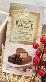 σοκολάτα 180gr από την εταιρία Laurence, με γεύση kunefe.