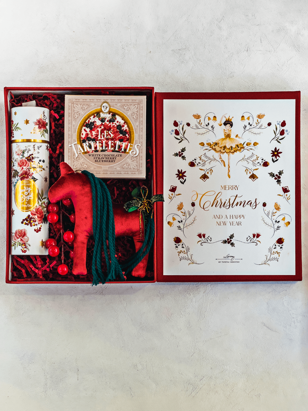 Festive Set γούρι 2026 Red Horse και Μπαλαρινα