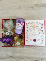 Festive Gift box Τσάι Wild Berries & Chocolate Tάρτα – Τυχερό Δενδάκι 2026