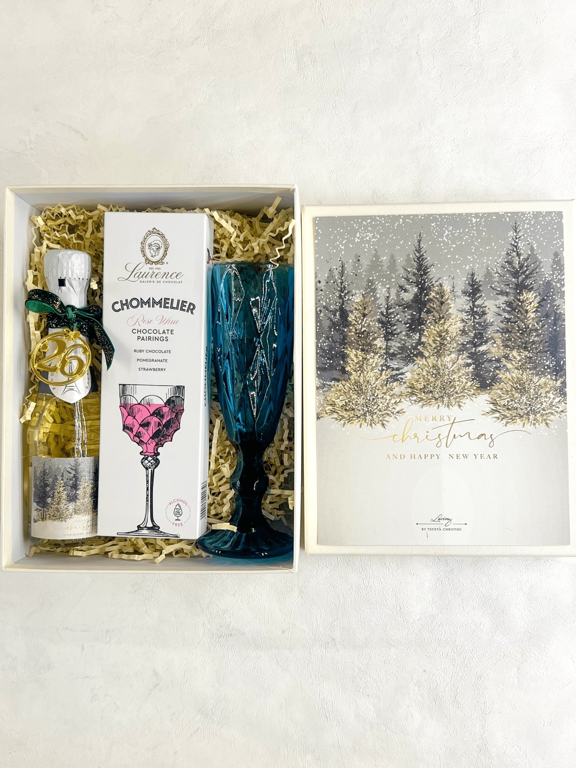 shampine wine with blue glass .Perfect for Christmas Gift