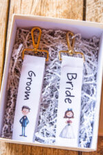 GIFT BOX ΜΕ ΜΠΡΕΛΟΚ GROOM BRIDE