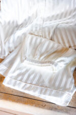 Luxury Chic Lingerie με Πουκαμίσα και Σορτσάκι - Image 4